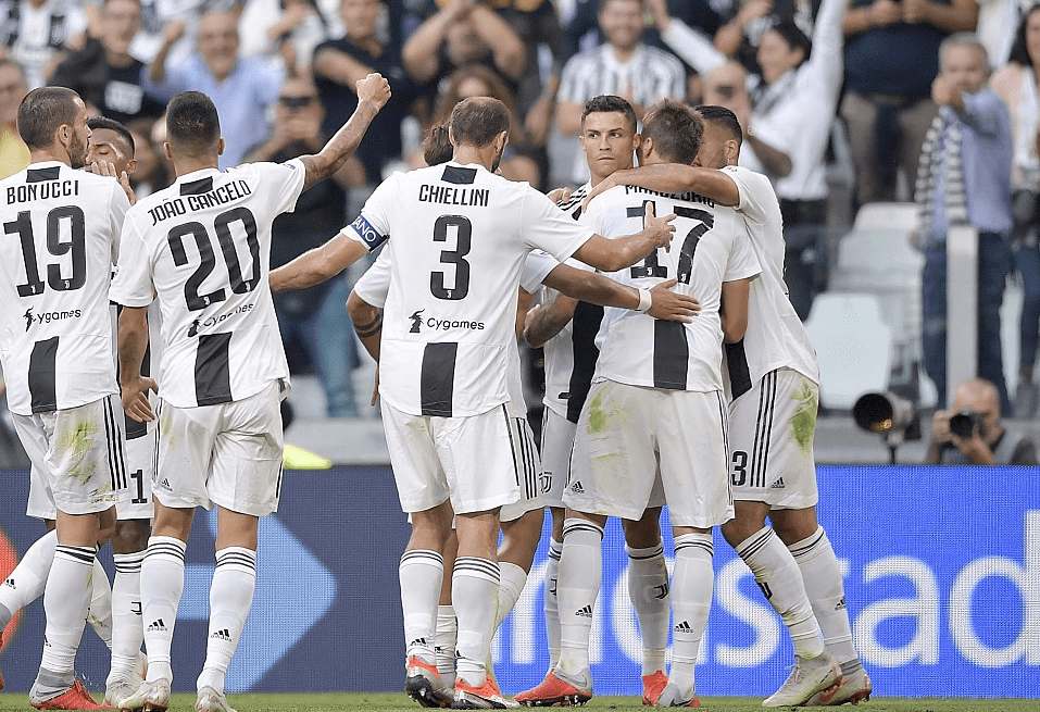 詹姆斯晒与布朗尼打高尔夫：与儿子共度美好时光如今尤为珍贵（詹姆斯分享与布朗尼同场挥杆：当下与儿子相伴格外珍贵）